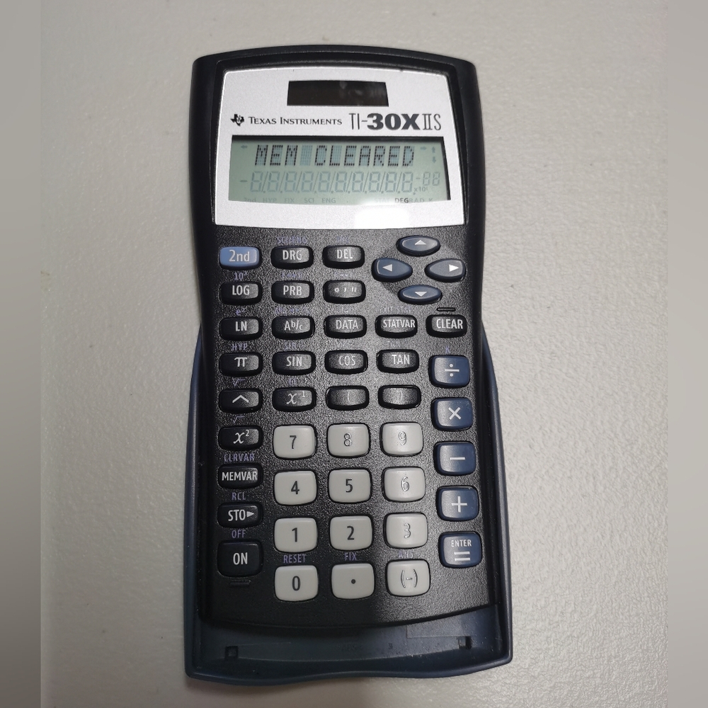 Texas Instruments TI-30X IIS Scientific Calculator Black Dual Power Tested